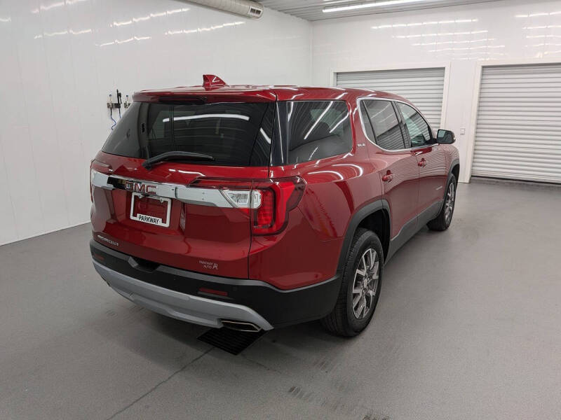 2022 GMC Acadia SLE