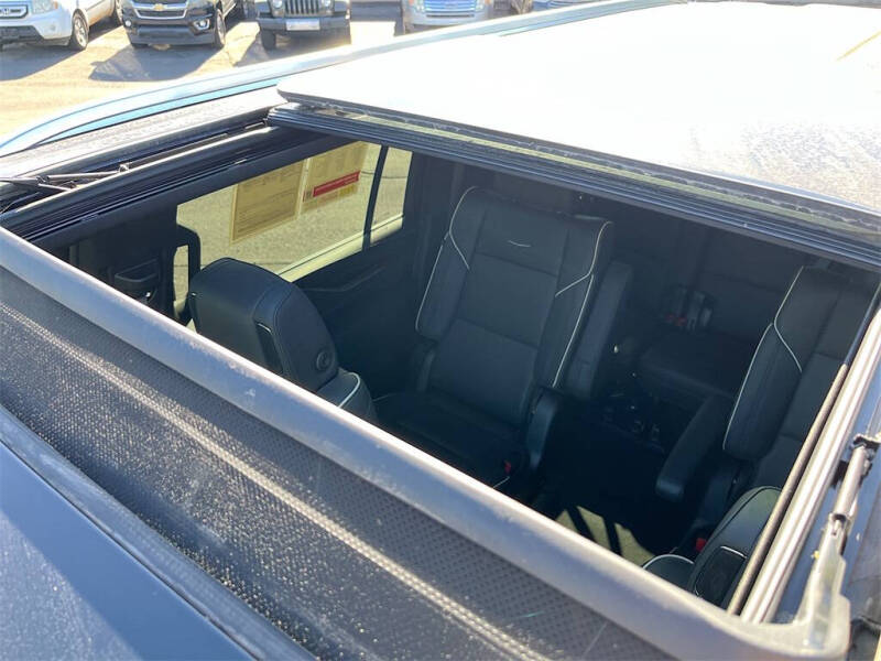 2024 Cadillac Escalade ESV Premium Luxury