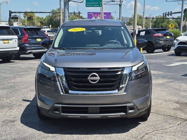 2024 Nissan Pathfinder S
