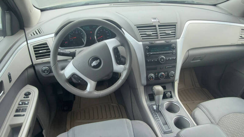 2012 Chevrolet Traverse LS