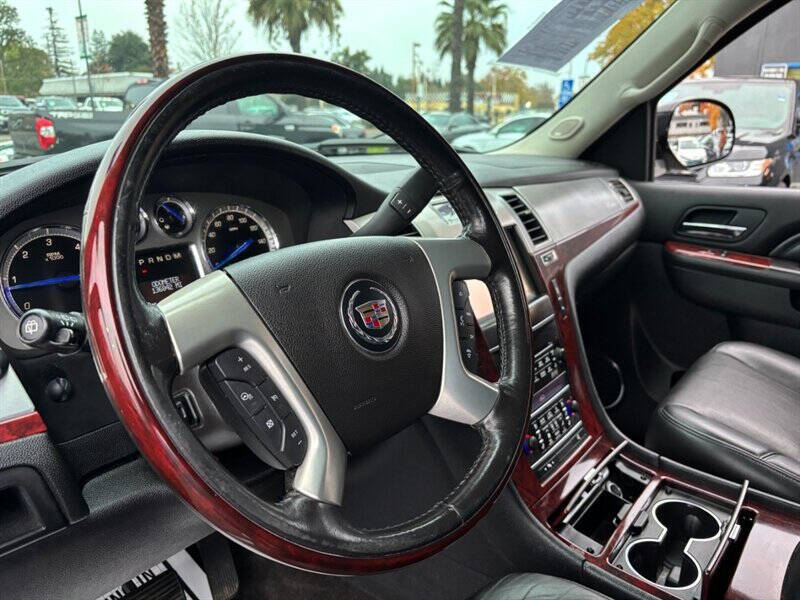 2013 Cadillac Escalade Premium