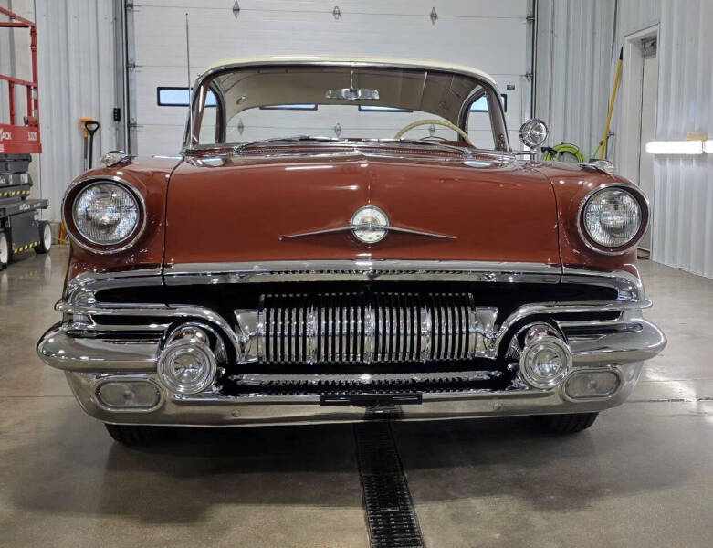 1957 Pontiac Star Chief
