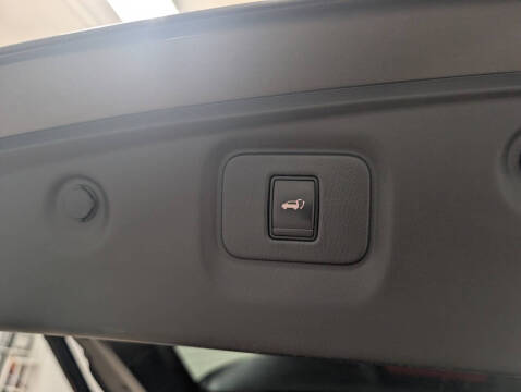 2018 Nissan Pathfinder Platinum