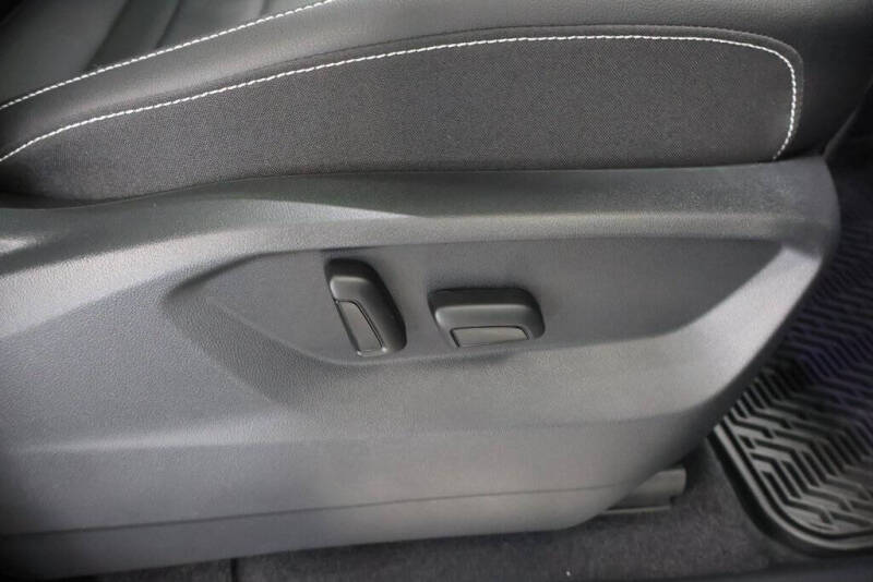 2026 Volkswagen Atlas Cross Sport SEL R-Line Black 4Motion