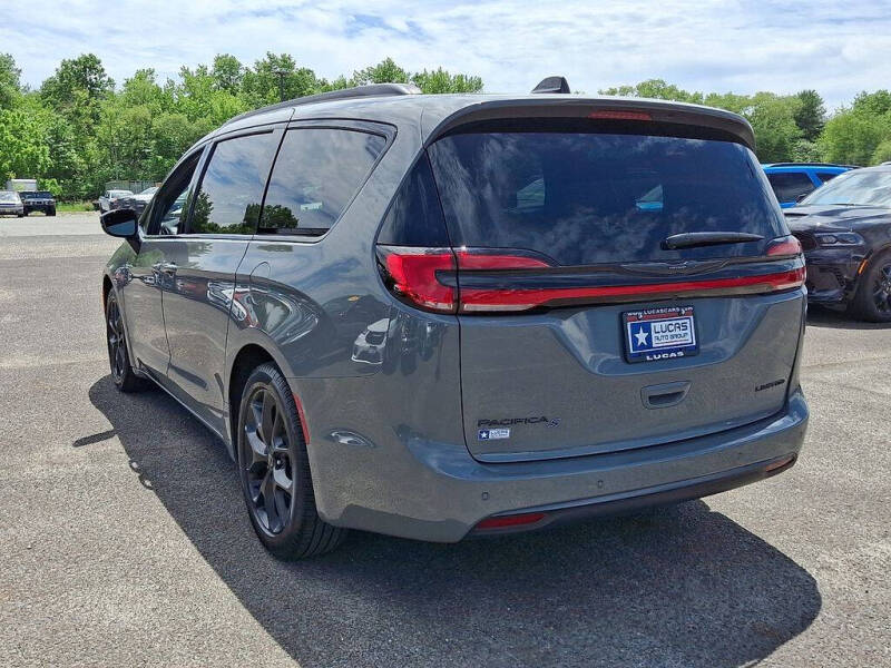 2025 Chrysler Pacifica Limited