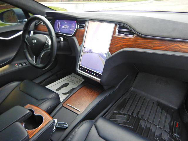 2017 Tesla Model S 90D