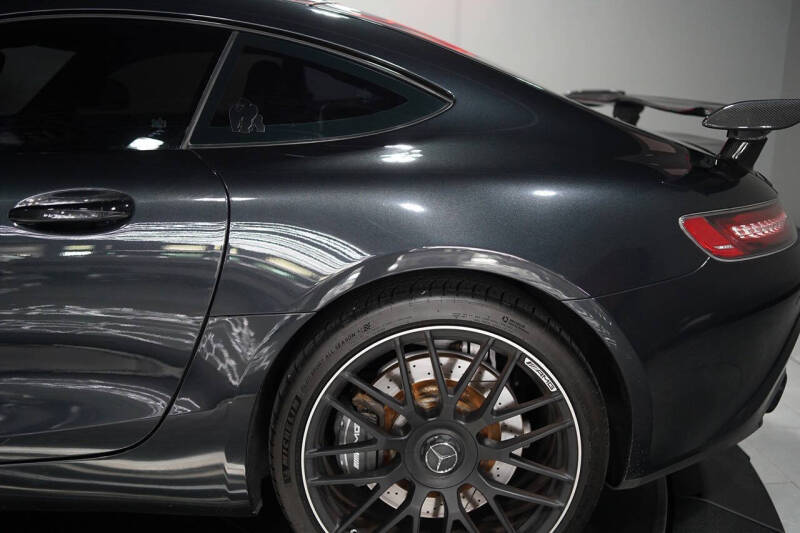 2017 Mercedes-Benz AMG GT