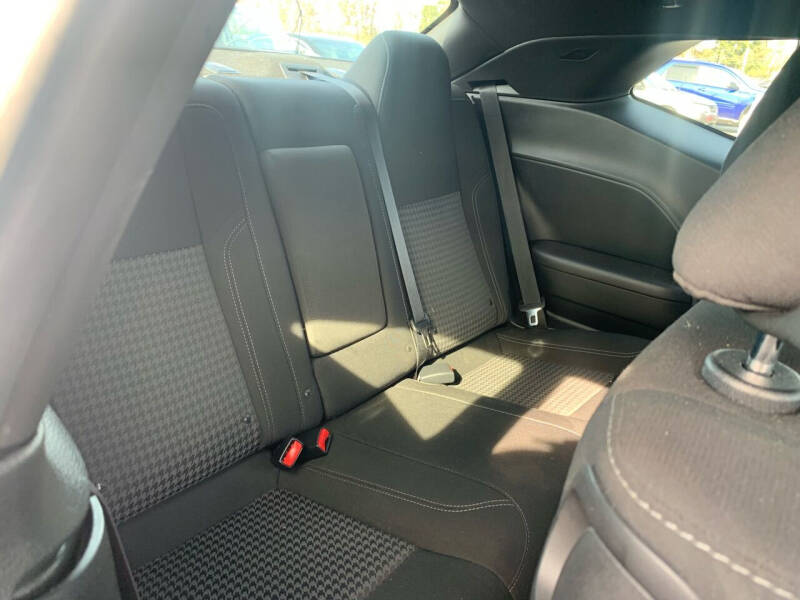 2018 Dodge Challenger SXT Plus