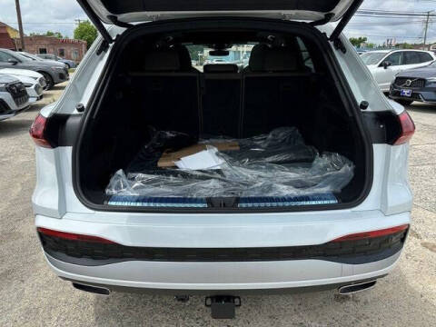 2025 Audi Q5 quattro Premium Plus TFSI