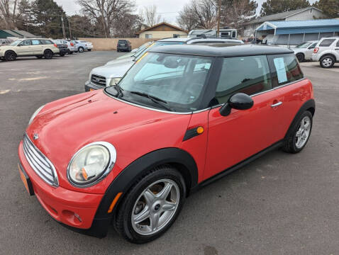 2008 MINI Cooper for sale at Progressive Auto Sales in Twin Falls ID