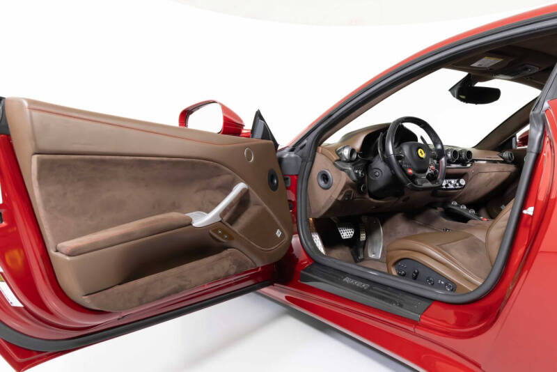 2014 Ferrari F12berlinetta