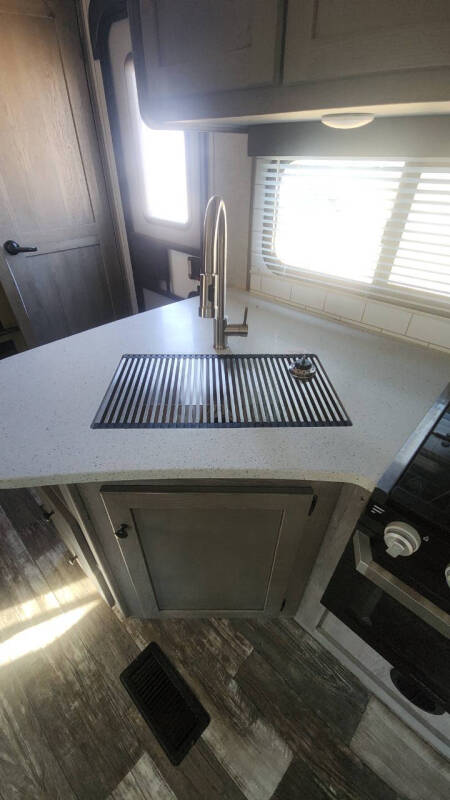 2019 Keystone Outback 324CG