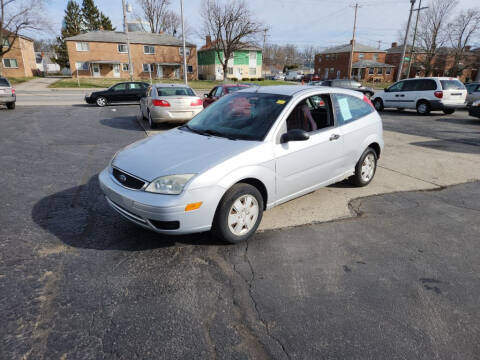 2007 Ford Focus for sale at Flag Motors in Columbus OH