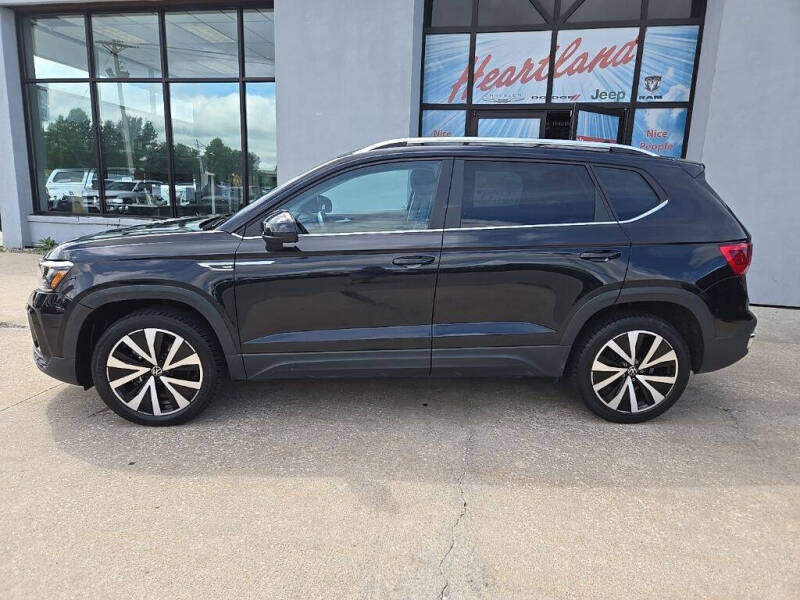 2024 Volkswagen Taos SE
