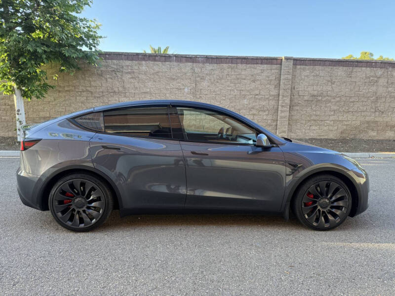 2023 Tesla Model Y Performance