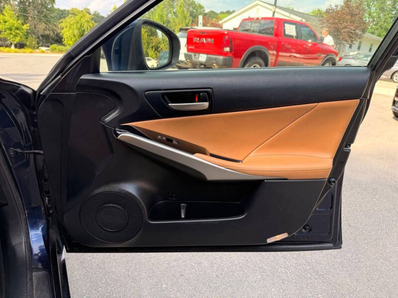 2017 Lexus IS 300