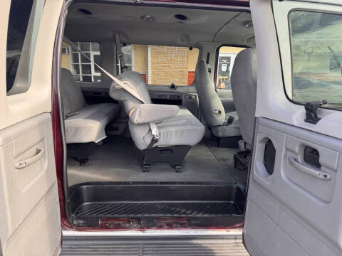 2006 Ford E-Series E-350 SD XLT