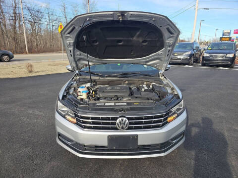 2017 Volkswagen Passat 1.8T S