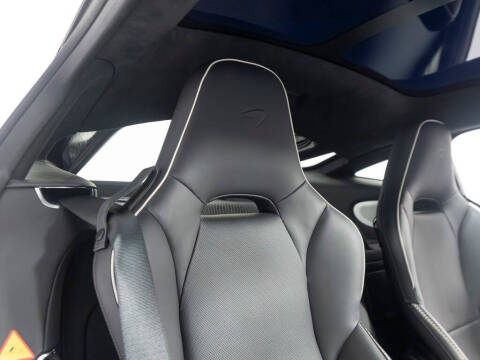 2023 McLaren GT
