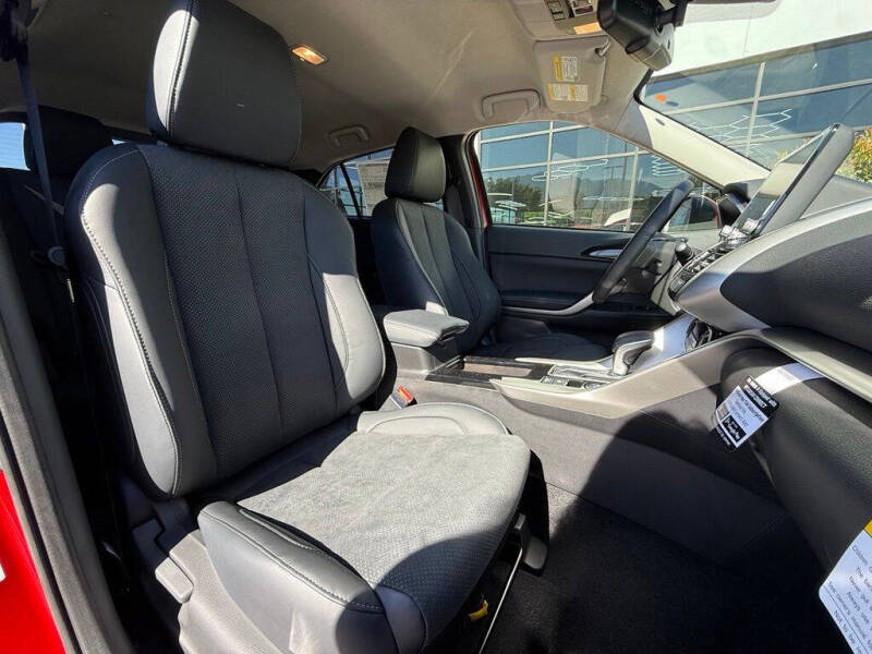 2026 Mitsubishi Eclipse Cross SE
