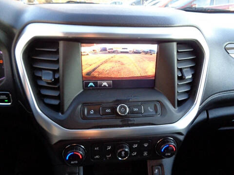 2017 GMC Acadia SLE-2