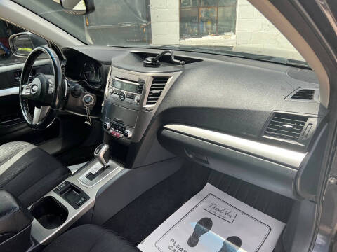 2011 Subaru Outback 2.5i Premium