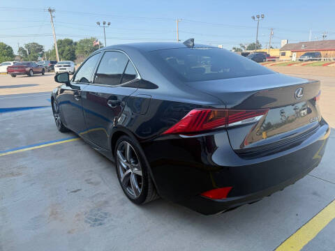 2017 Lexus IS 200t