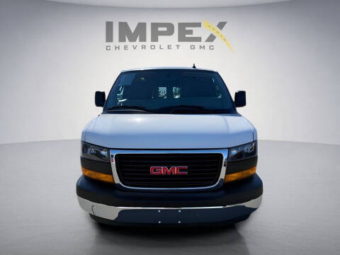 2023 GMC Savana 2500