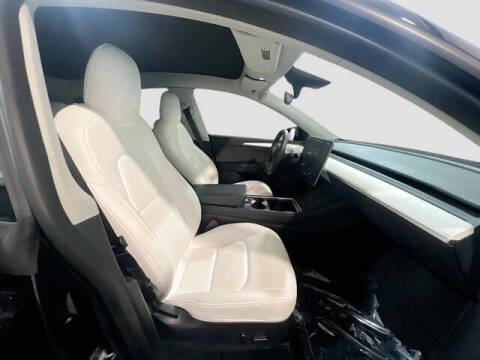 2023 Tesla Model Y Performance