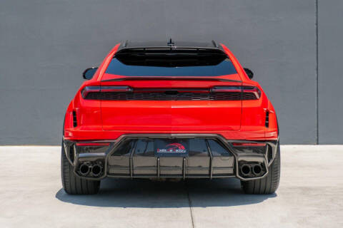 2026 Lamborghini Urus SE