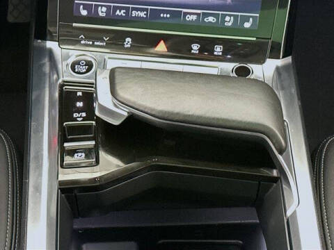 2024 Audi Q8 e-tron quattro Premium Plus