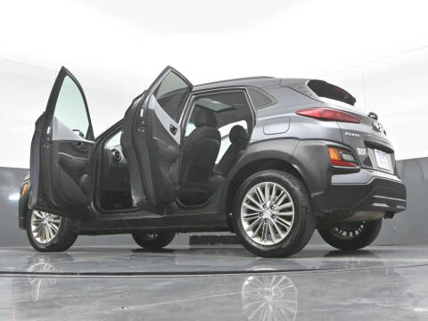 2020 Hyundai Kona SEL Plus