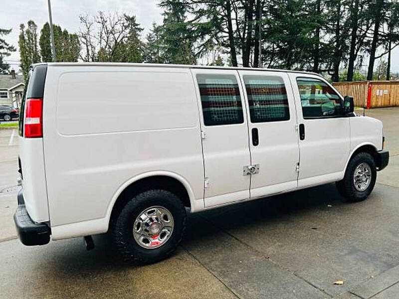 2019 Chevrolet Express 2500