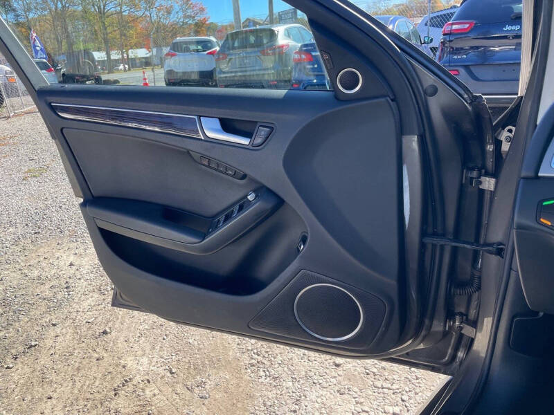 2015 Audi A4 2.0T quattro Premium Plus