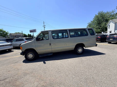 2006 Ford E-Series E-350 SD XL