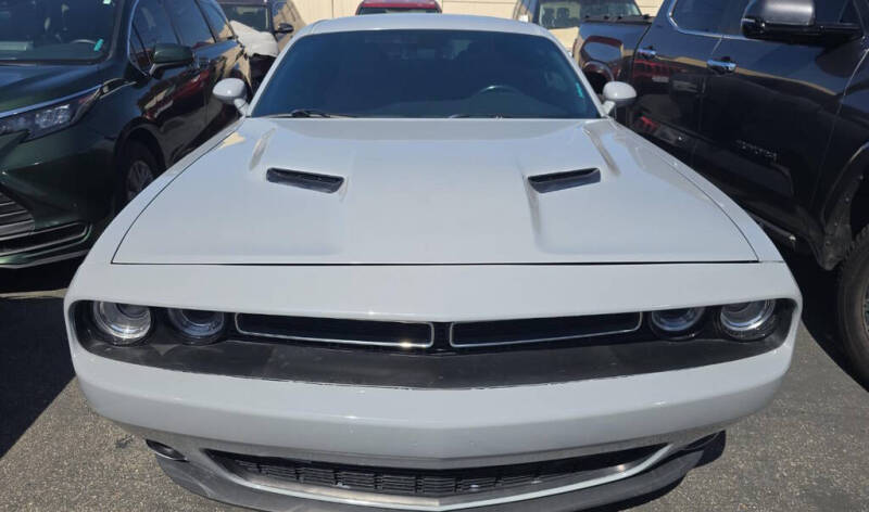 2021 Dodge Challenger SXT