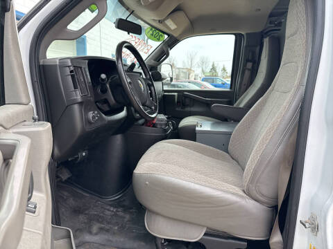 2021 Chevrolet Express 3500