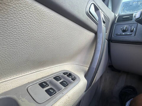 2012 Volvo C70 T5