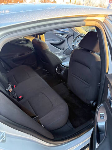 2017 Chevrolet Malibu LT