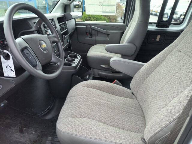 2026 Chevrolet Express 3500