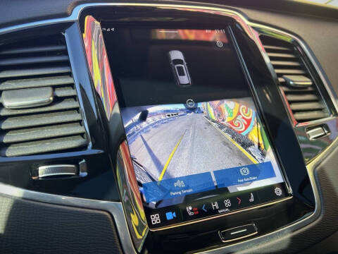 2024 Volvo XC90 B6 Plus Bright Theme 6P