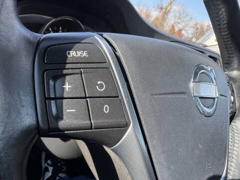 2015 Volvo S60 T5 Drive-E Premier Plus