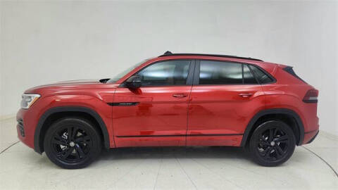 2025 Volkswagen Atlas Cross Sport SEL R-Line Black 4Motion