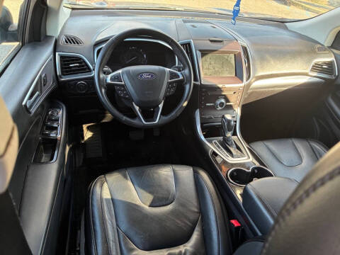 2018 Ford Edge Titanium