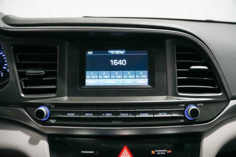 2019 Hyundai Elantra
