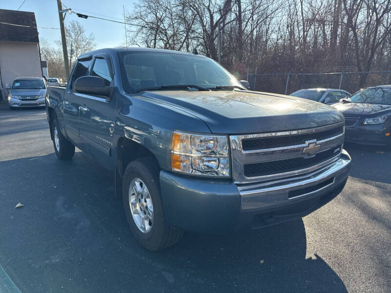 2009 Chevrolet Silverado 1500 1LT photo 9