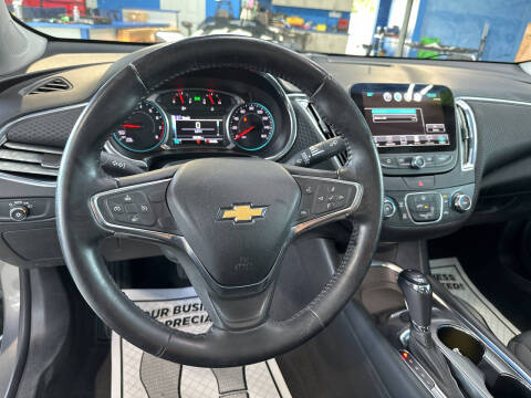 2017 Chevrolet Malibu LT