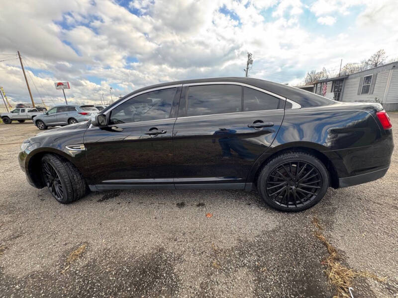 2018 Ford Taurus Limited