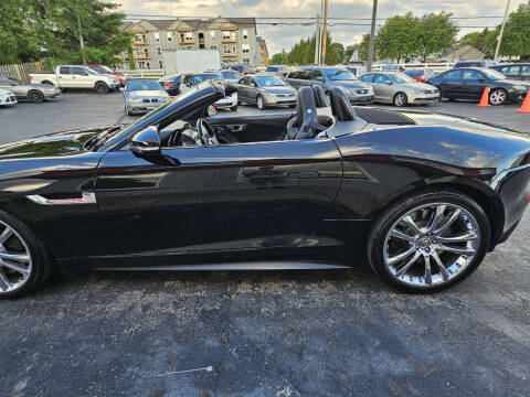2014 Jaguar F-TYPE V8 S