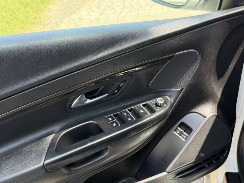 2013 Volkswagen Eos Lux SULEV